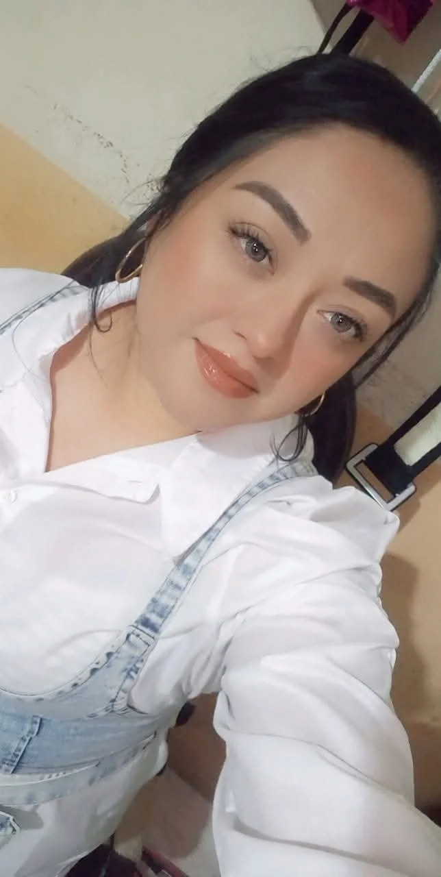 Putita quiere que se vengan en su cara ( Aporte de un seguidor) image 2