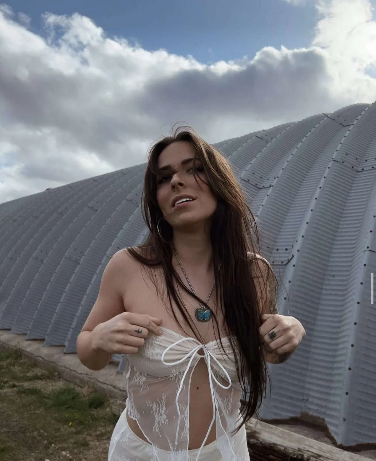 Kenzie married 25f exposed image 12