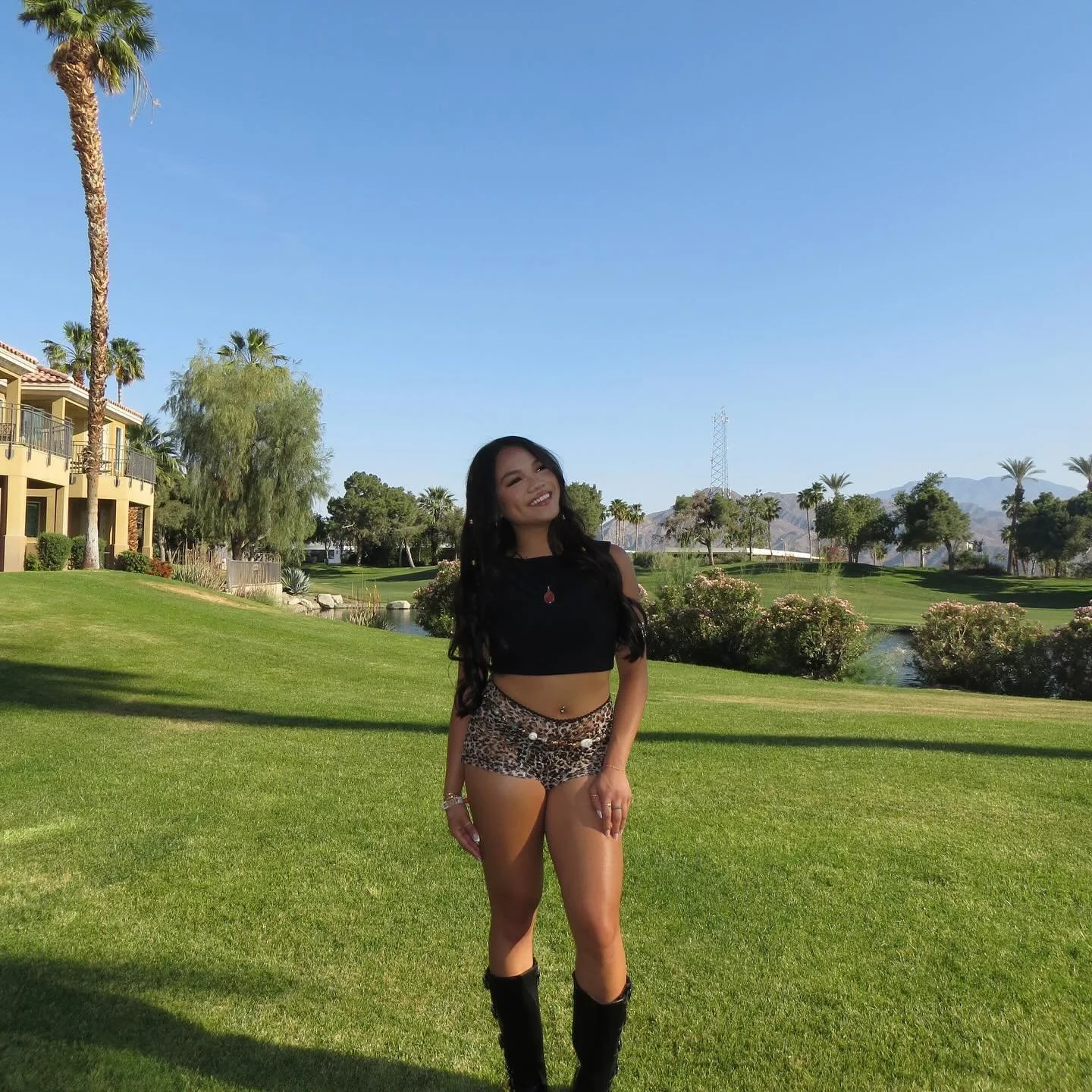 Sexy asian college teen Samantha image 3
