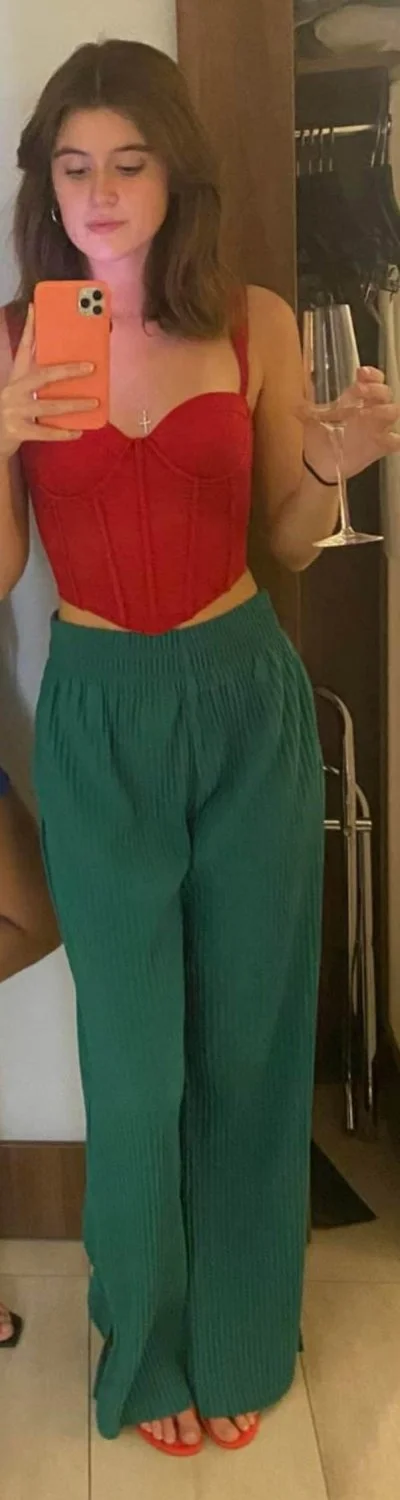 Olivia 20 need hardfuck image 3