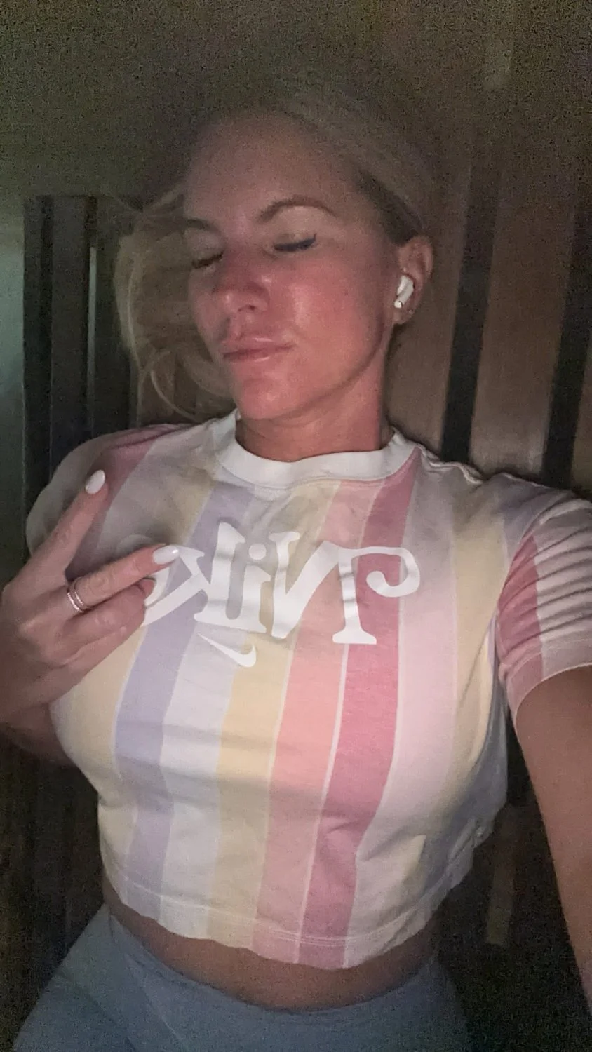 Lori Beth Ohio milf image 12