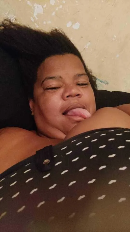 Safada do Facebook Cintia renata image 3