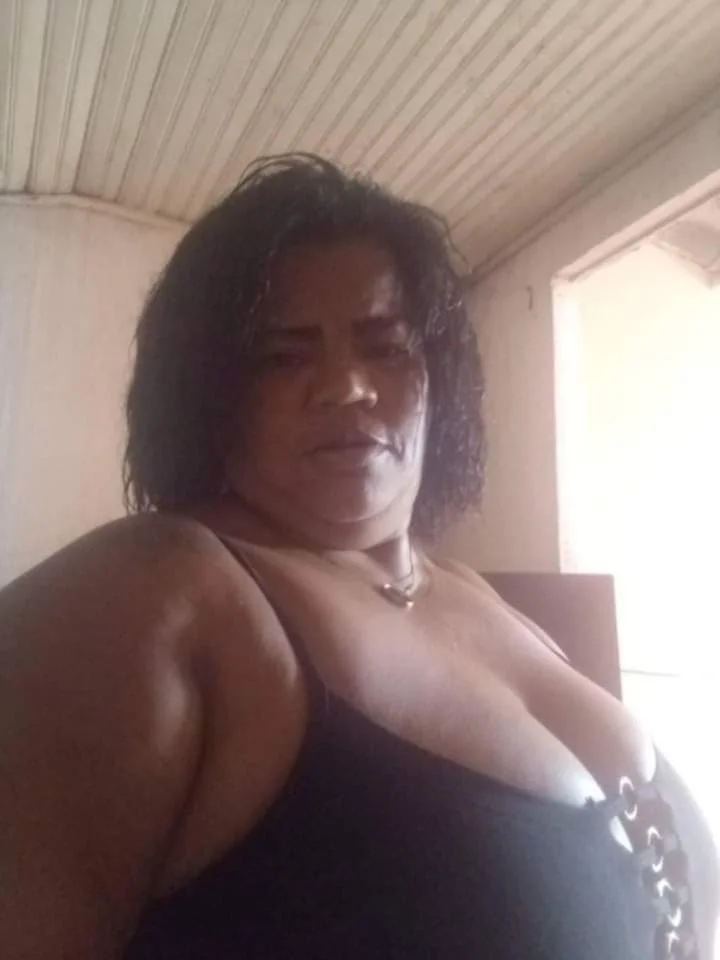 Safada do Facebook Cintia renata image 8