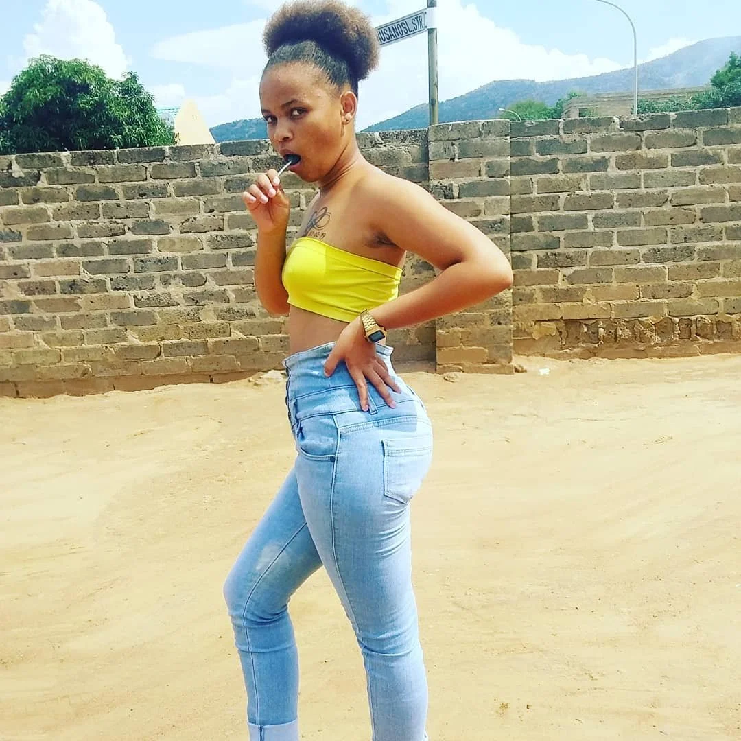 High school 🎒🏫 image 6