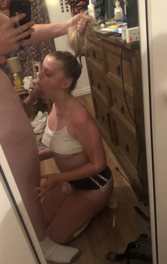 Lucy mirror pics image 10