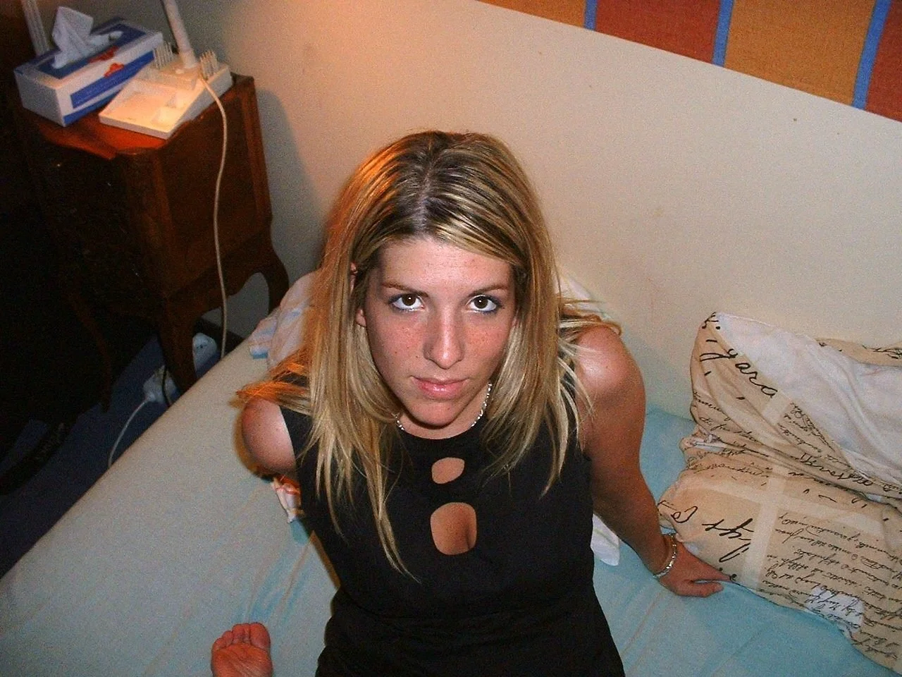 Amazing Blonde image 9