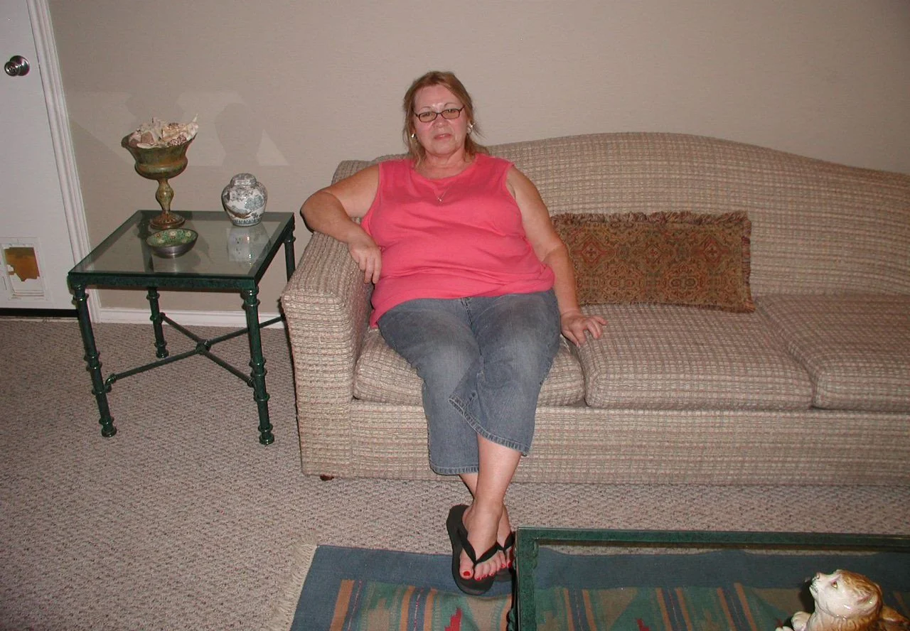 BBW Granny next door enjoys anal image 6