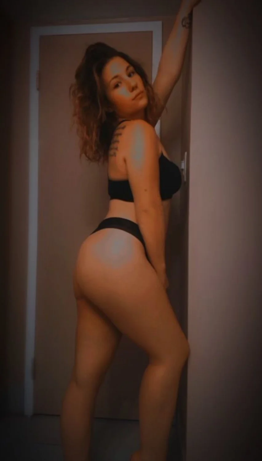 A bunch of sluts wanted my attention this morning image 23