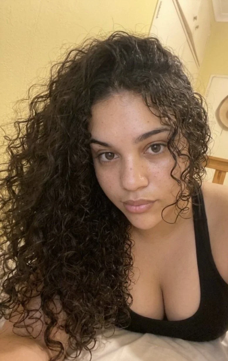 Pretty Thick curvy South African Rebdone baddie image 1