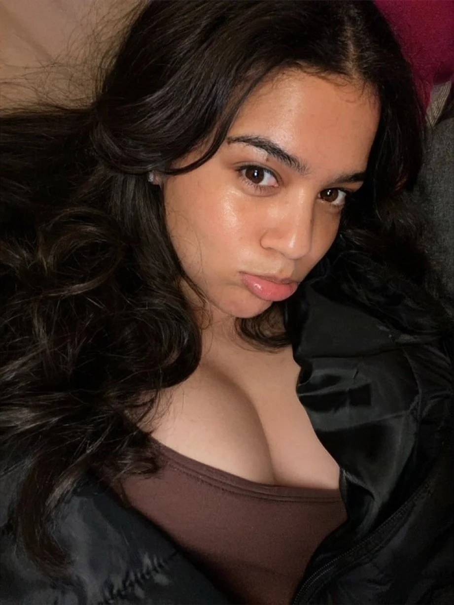 Pretty Thick curvy South African Rebdone baddie image 17