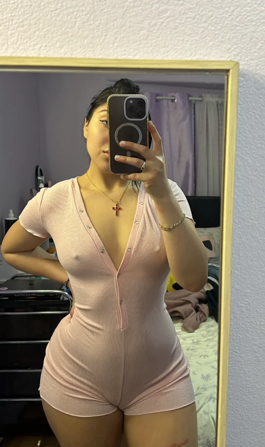 beautiful latina with a great ass image 12