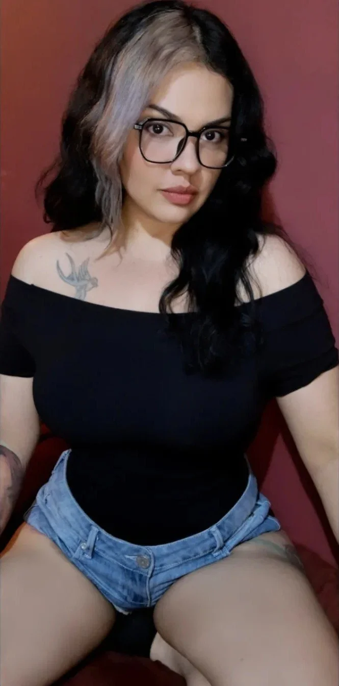 Sexy Terk image 5