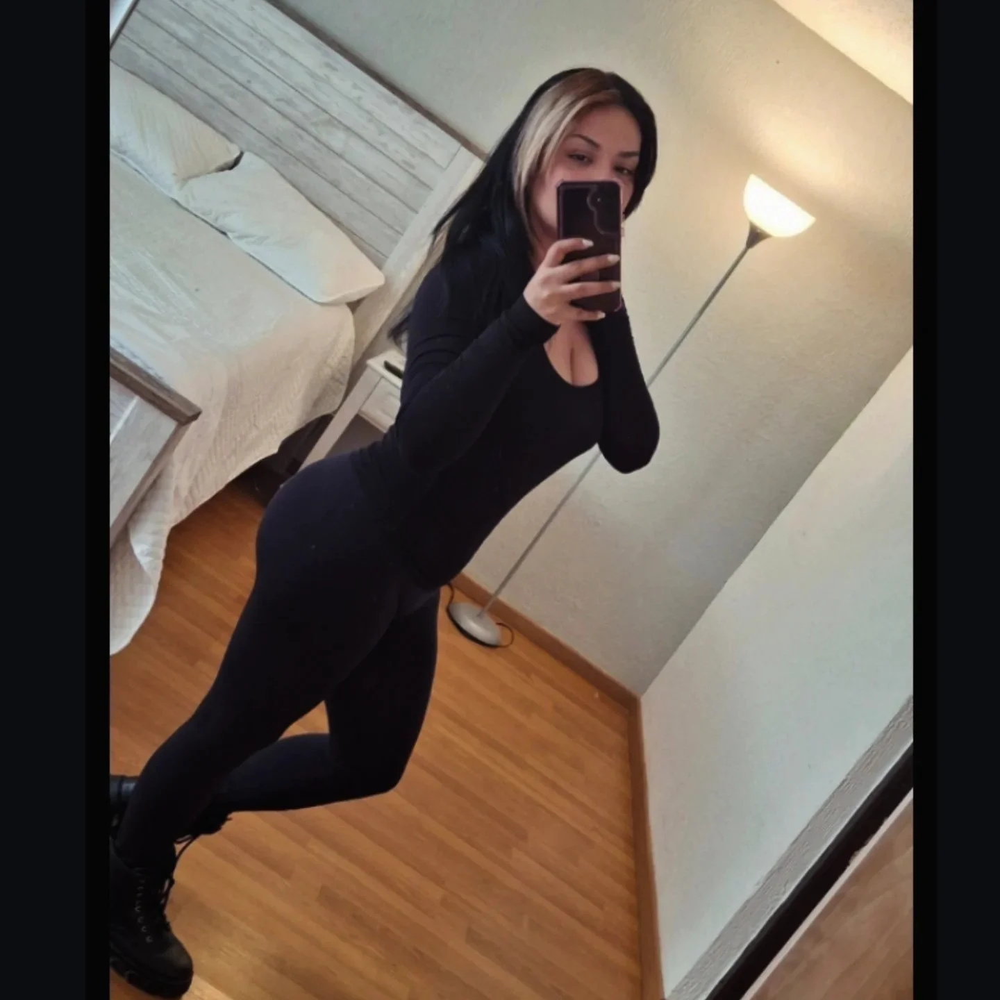 Sexy Terk image 9