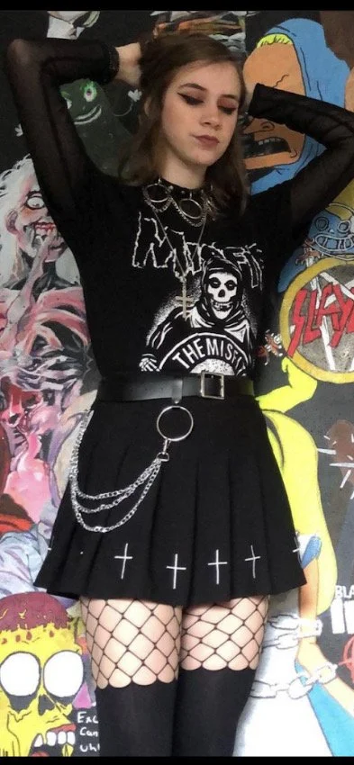 Emo slut needs BWC image 6