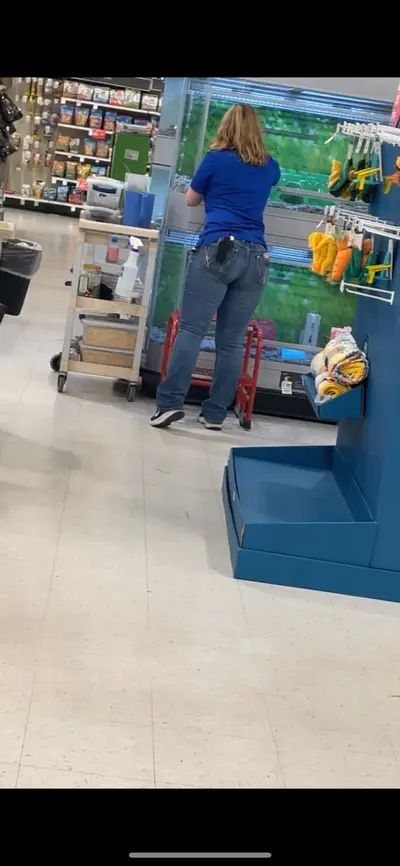 PetSmart creepshot of this beautiful ass cover image