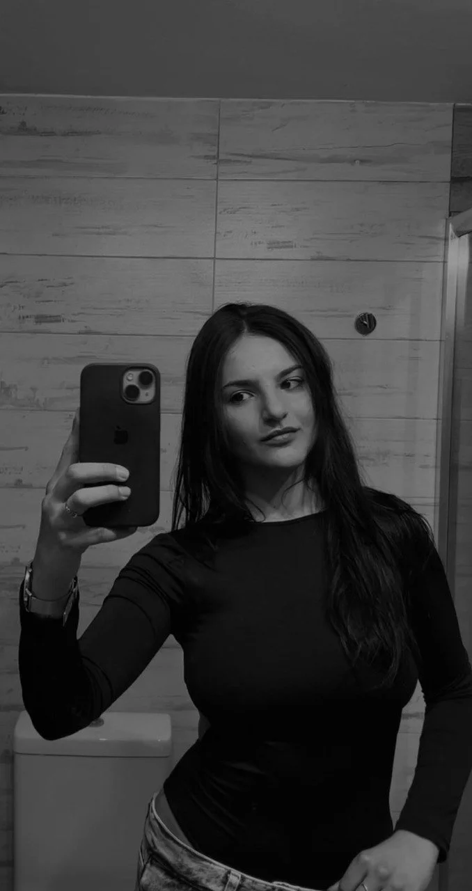 Amigo hot , Regala a su mejor amiga para ser exhibida image 5