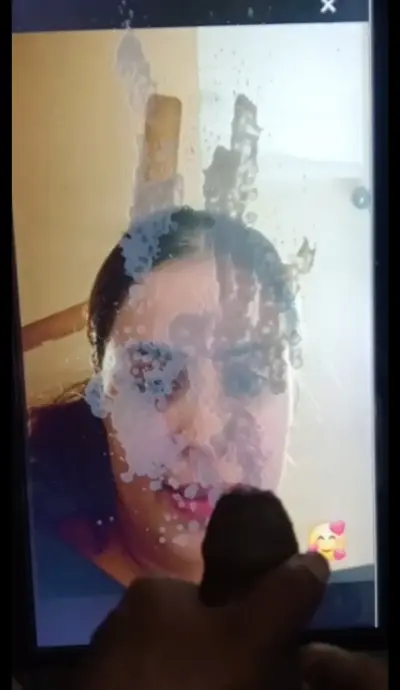 SEXY BHABI GETS TRIBBED BY AN INDIAN MAN cover image
