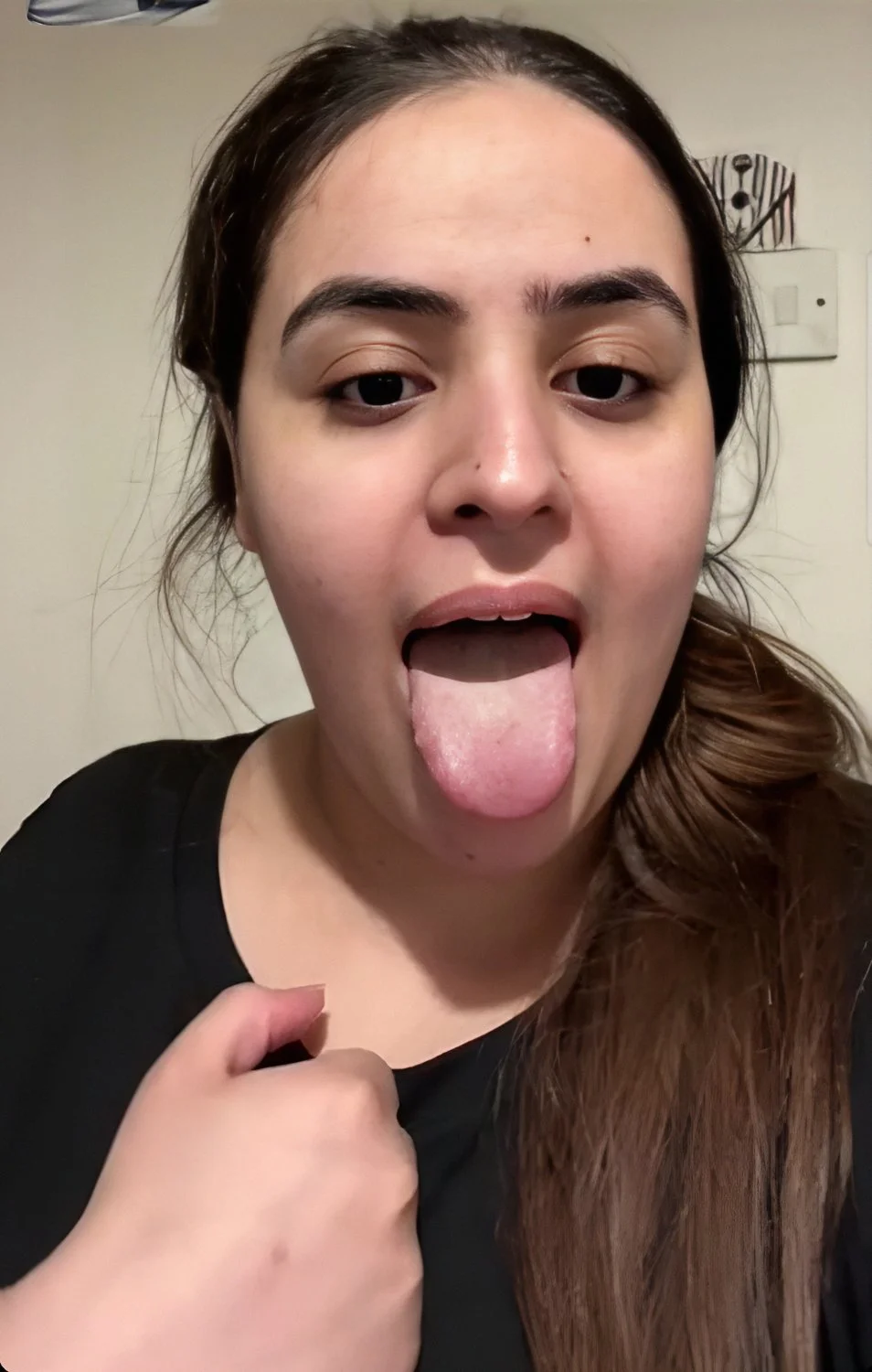SEXY BHABI GETS TRIBBED BY AN INDIAN MAN image 7