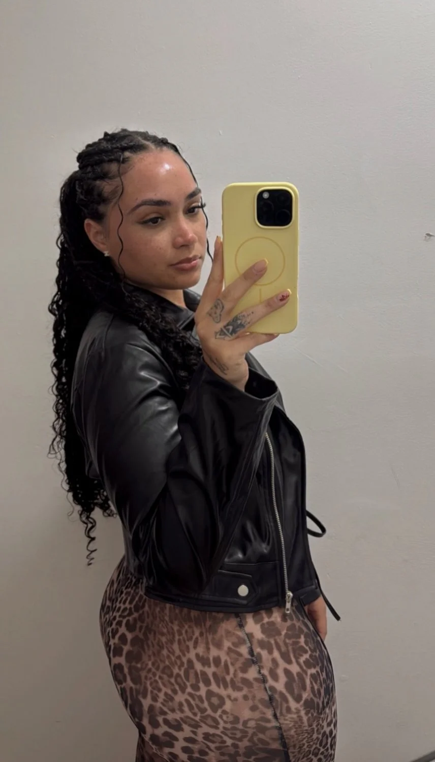 Pretty mixed baddie image 12