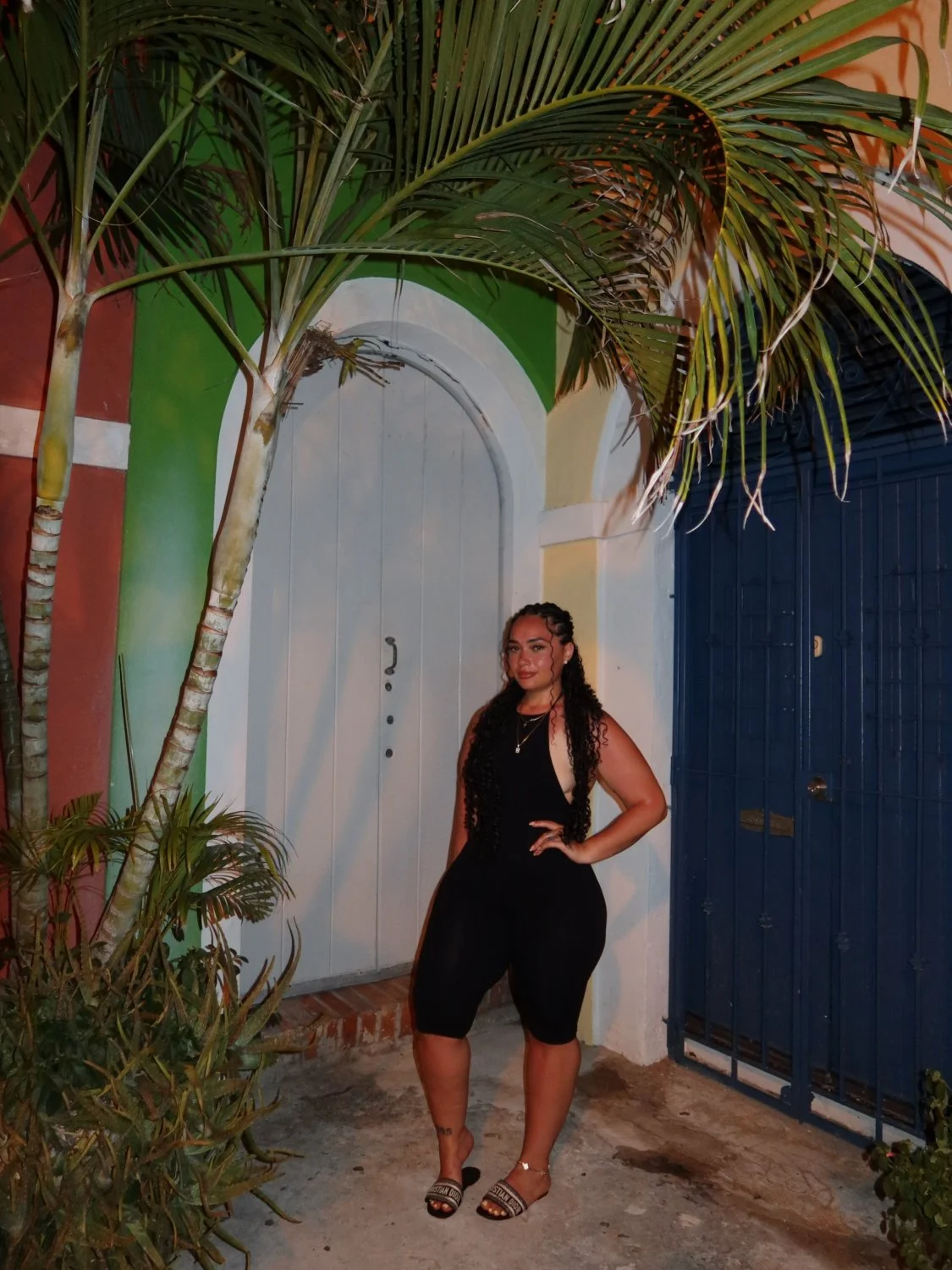 Pretty mixed baddie image 6