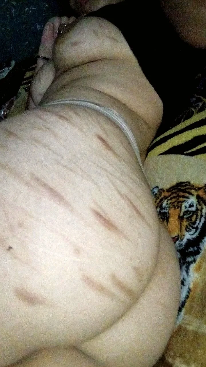 Mi sobrina la putita masoquista image 5