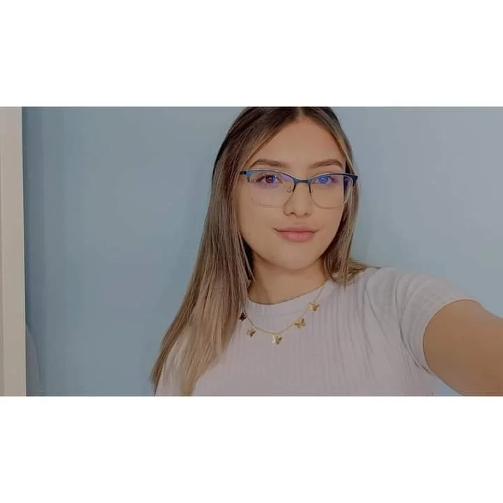 Skinny Latina religious image 3
