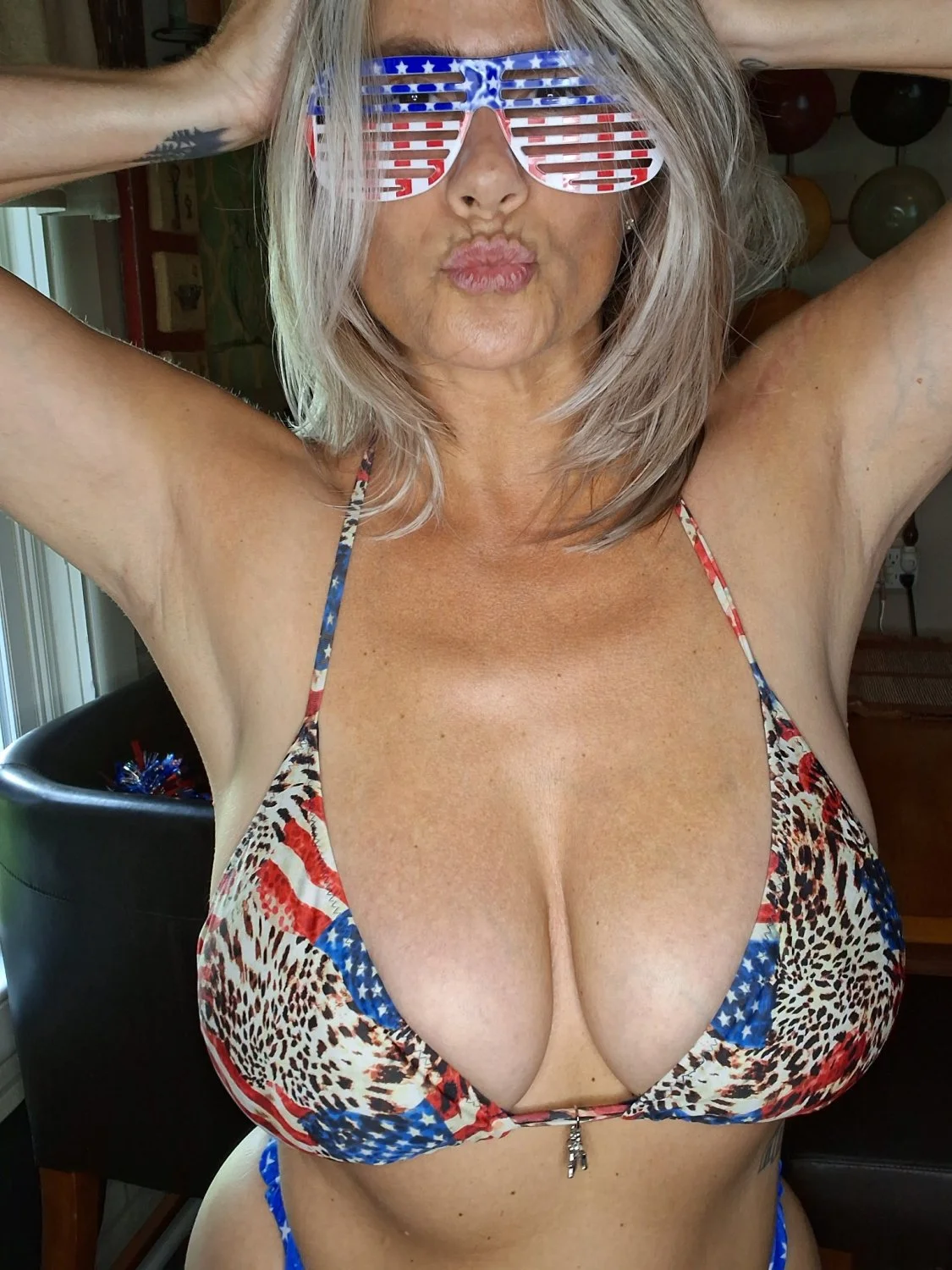 Thicky Kentucky Milf 036 image 26