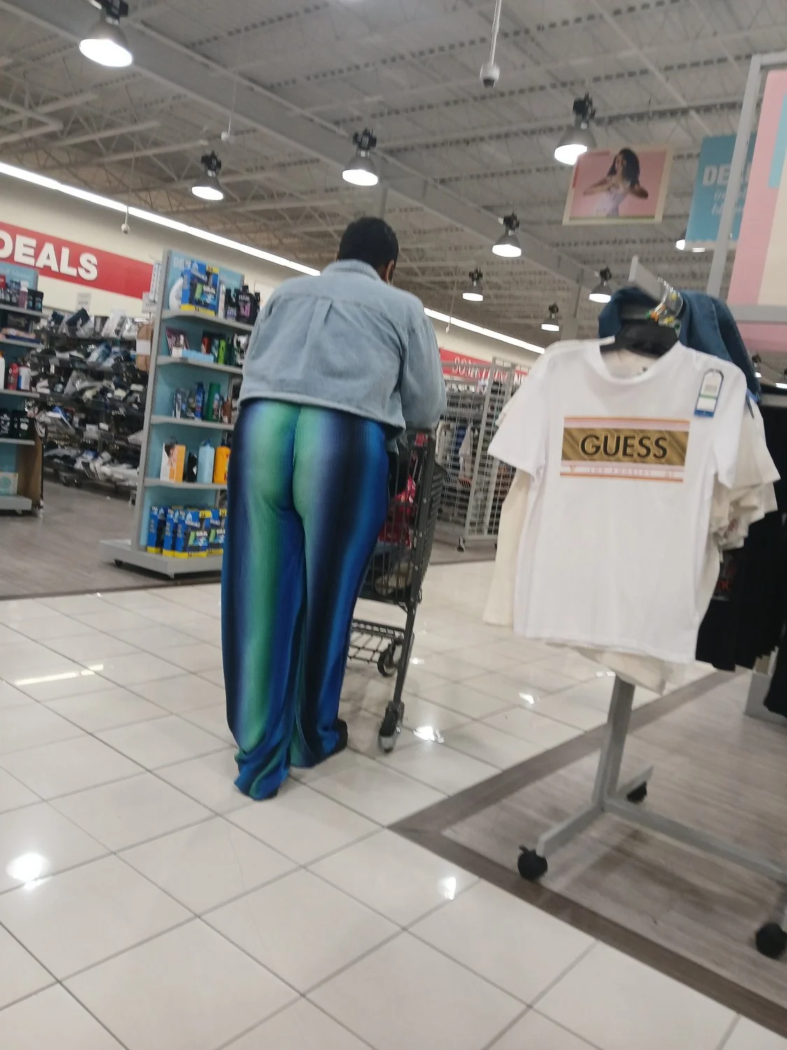 Black mommy VPL wedgie image 13