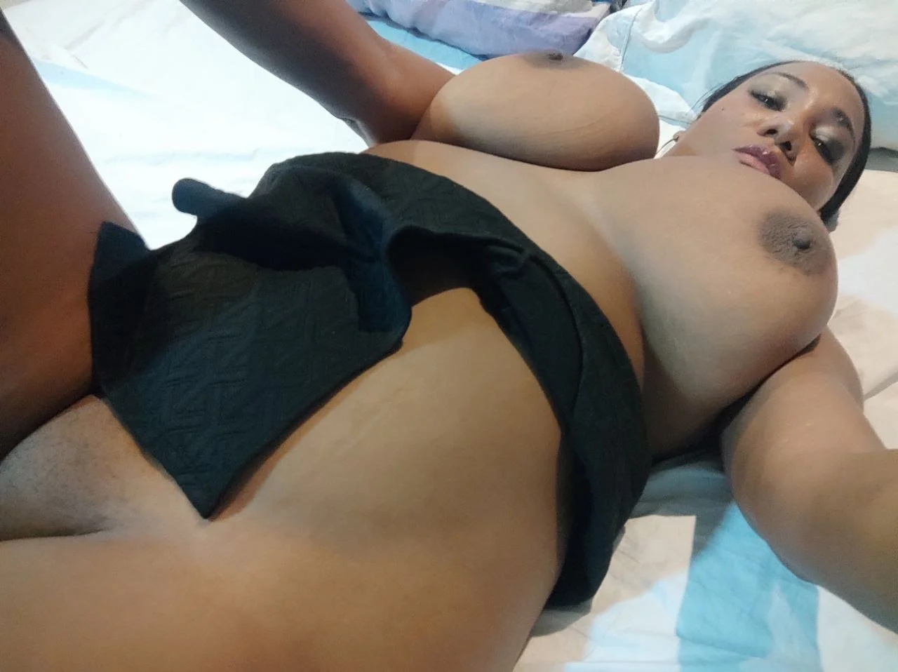 Huge titted chocolate girl - Sɐɟᴉɹɐ Ouǝᴉll image 14