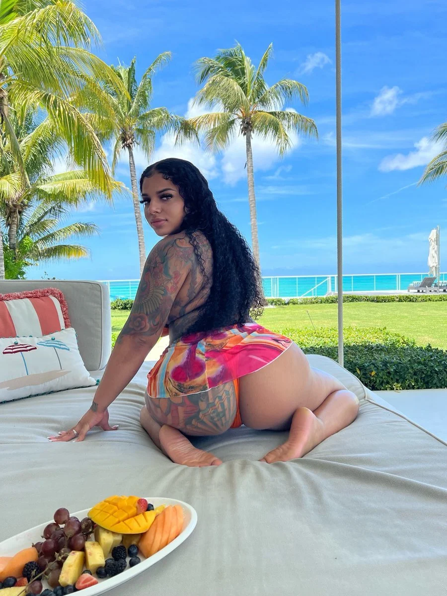 KKVS Mikayla Saravia SEXY image 28