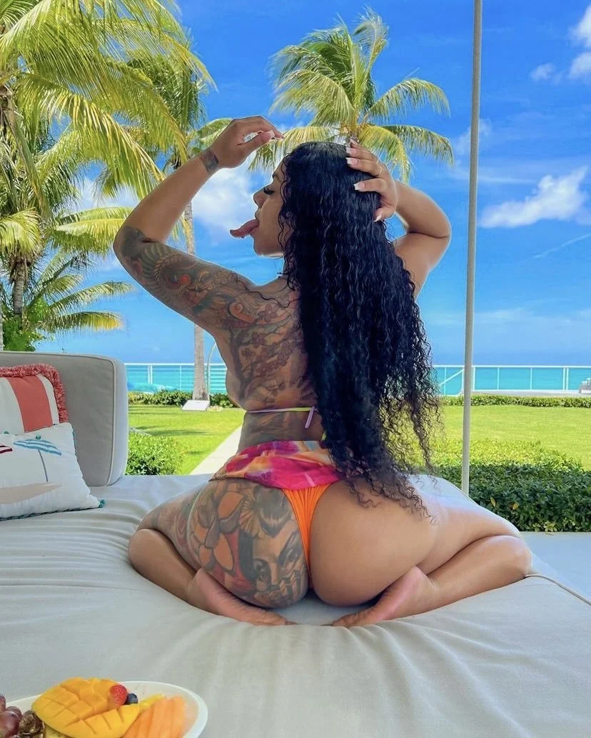 KKVS Mikayla Saravia SEXY image 39