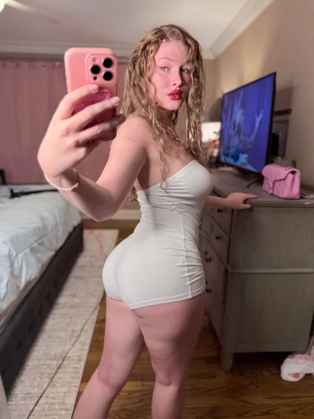 Snowbunny 🐇🍆 image 46
