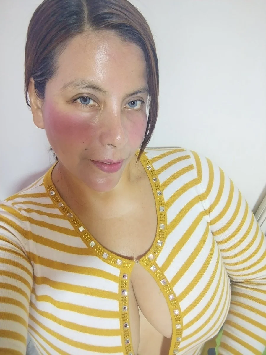 Rubí perla divina, milf image 6