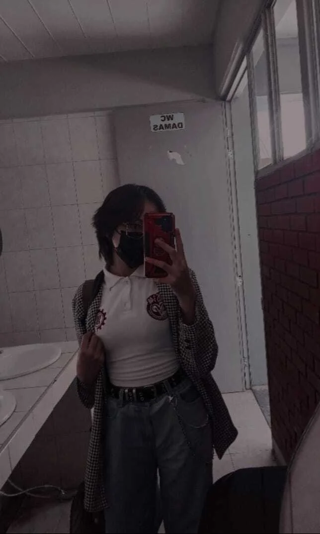 Puta novinha delicia foi vazada mostrando tudo pro ficante que mandou vazar! novinha, vazou, vazados image 3