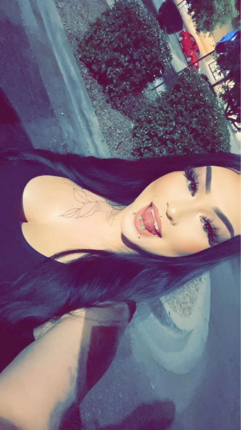 -Latina thick wife Snapchat- image 6