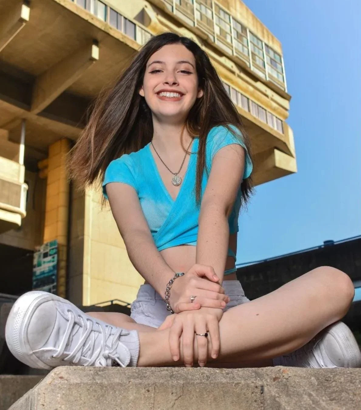 Angelina napol image 13