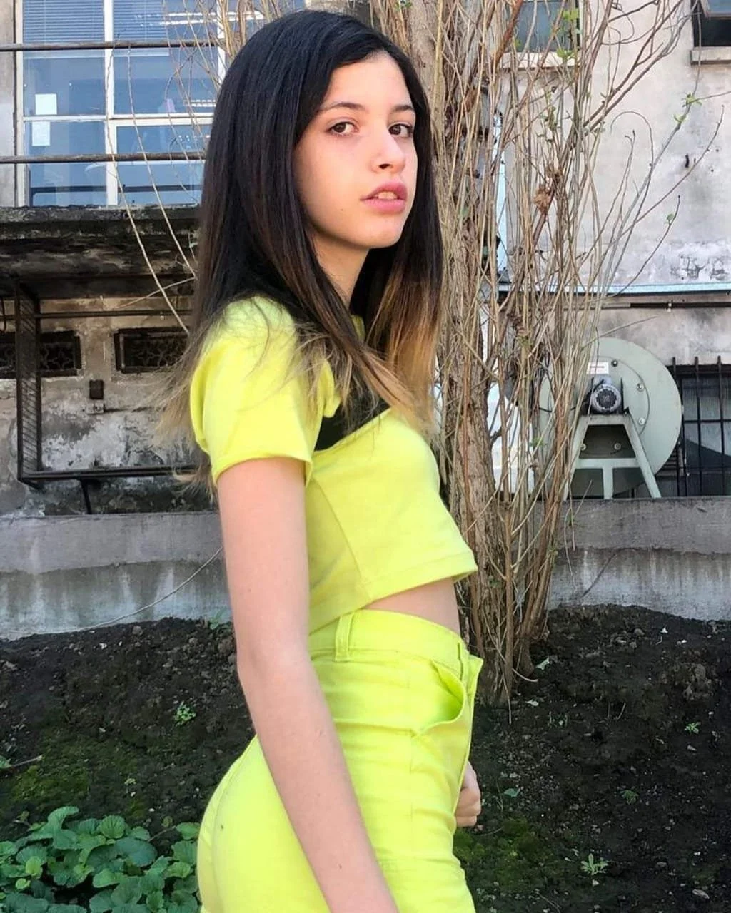 Angelina napol image 29