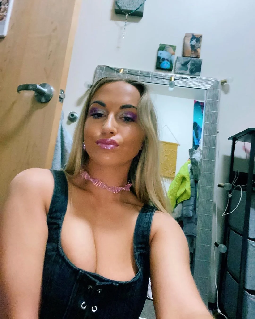 Watched my college crush (22) let some preppy asshole slide his cock between her tits till he came image 34
