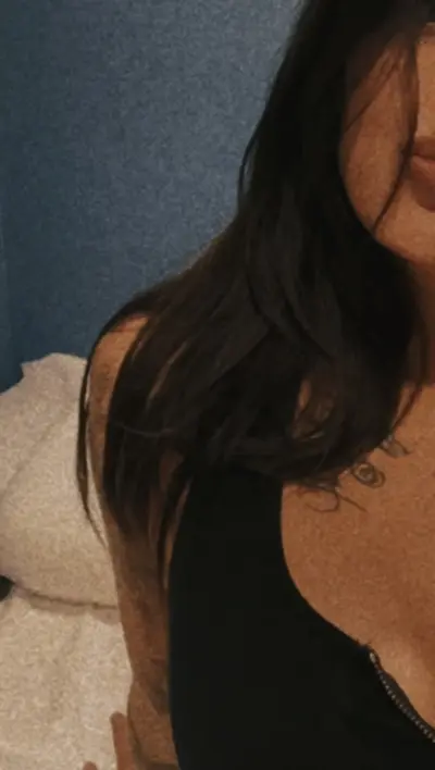 Loveelymeli Hernandez cover image