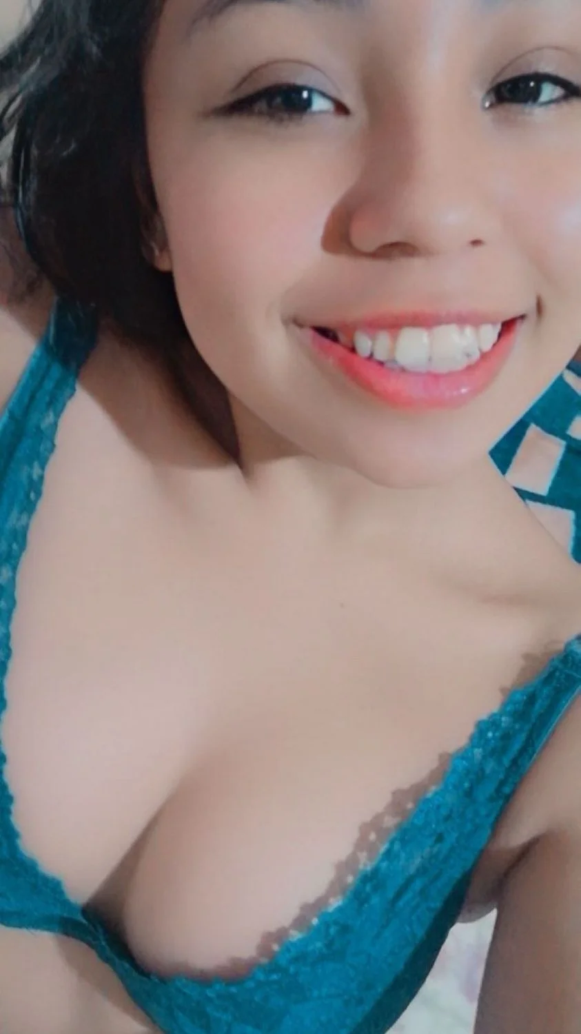 Putita jovencita de GDL bien abierta mostrando su vagina deliciosa image 4