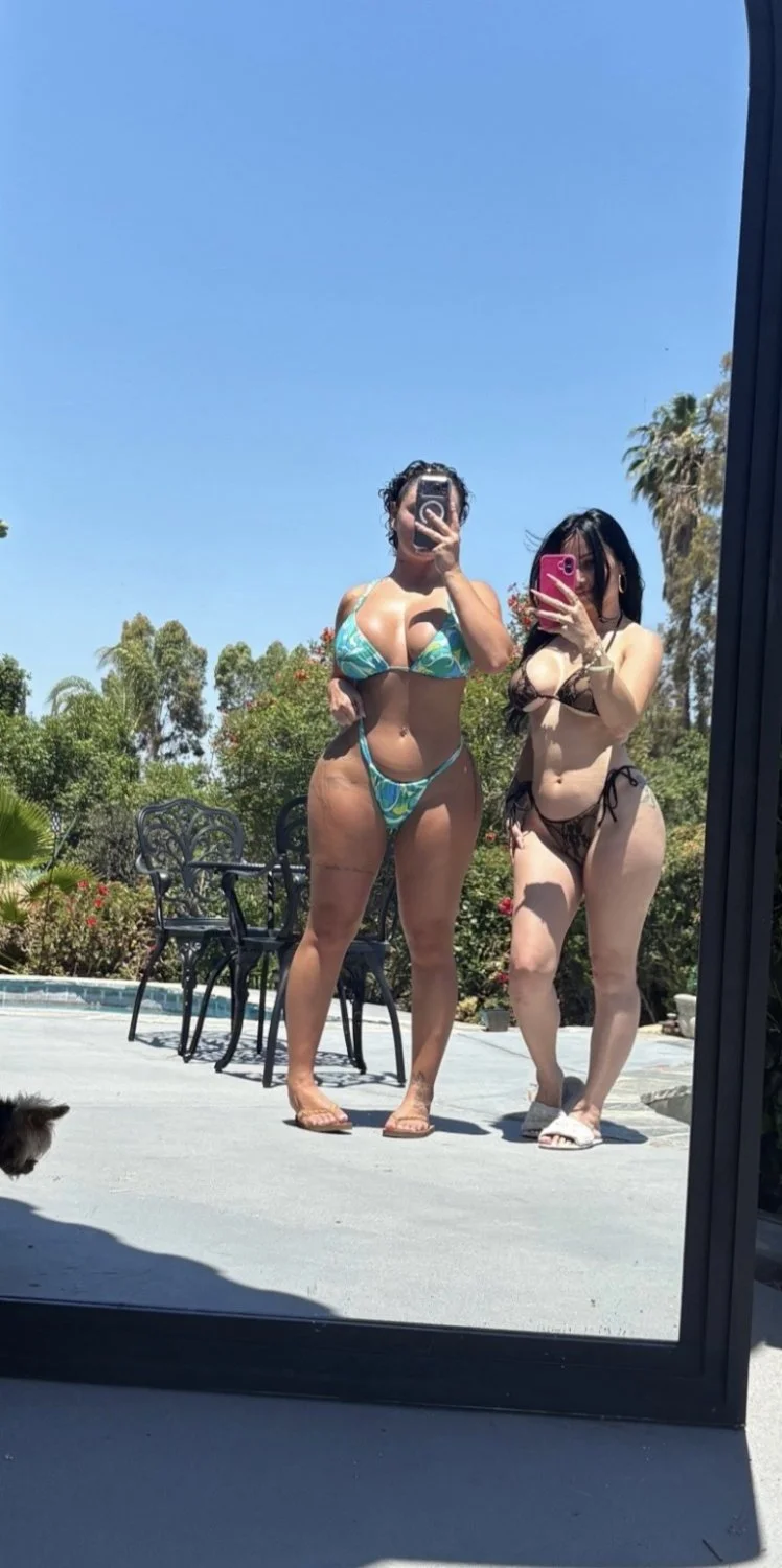 Just look at that perfect shit🍑 image 2