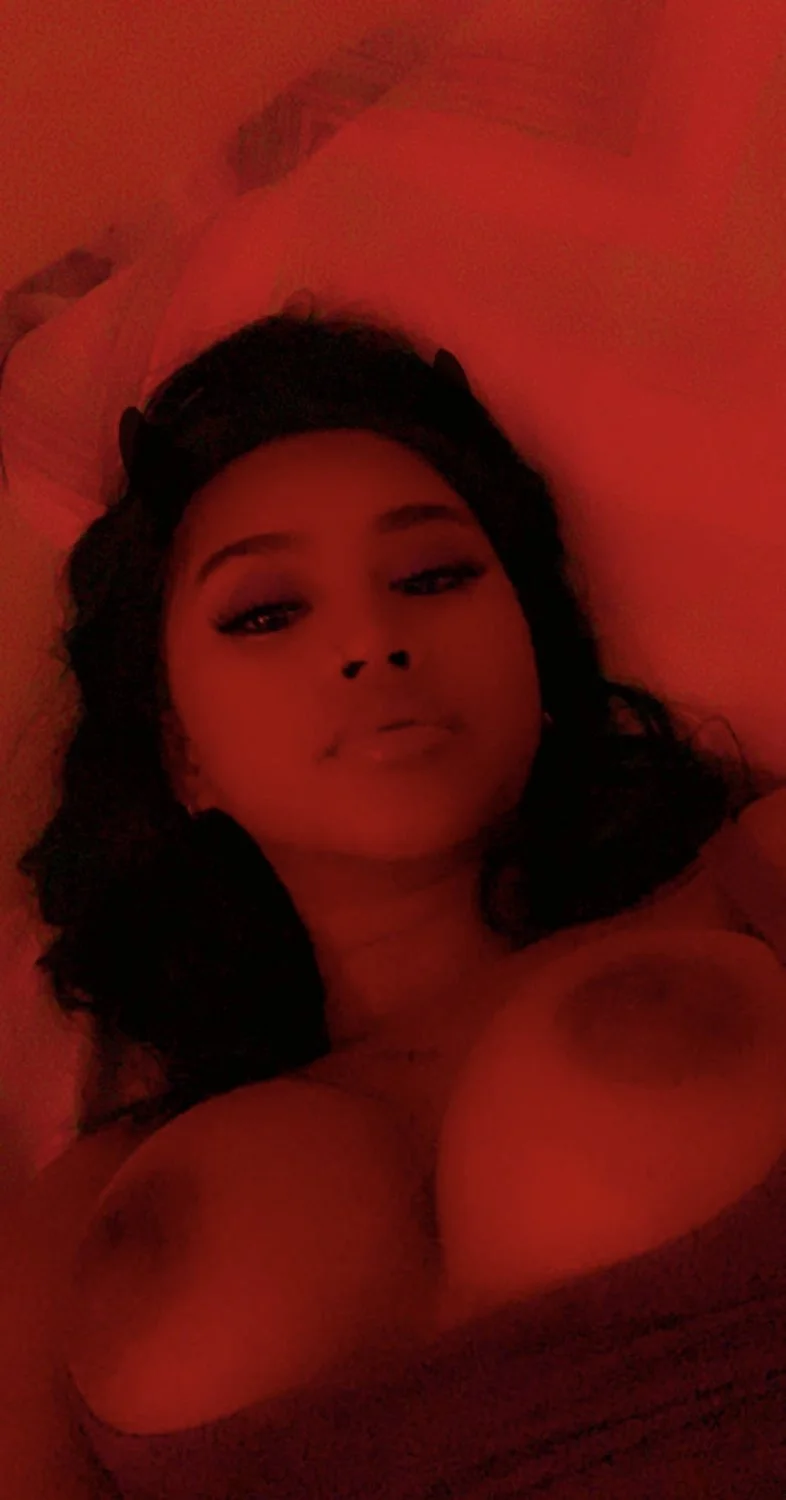 Sexy Asian Pinay image 5