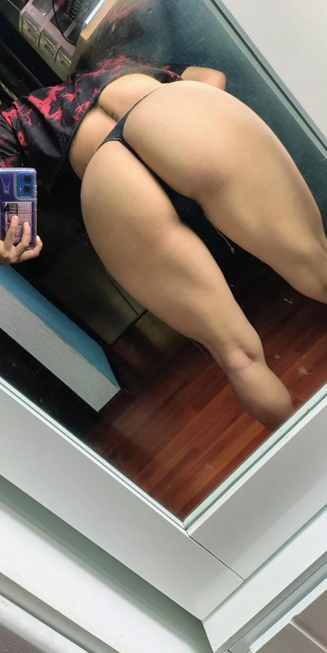 Novinha gostosa caiu na net mamando a pica do macho! video novo vazado, amador erome vazados brasil image 5