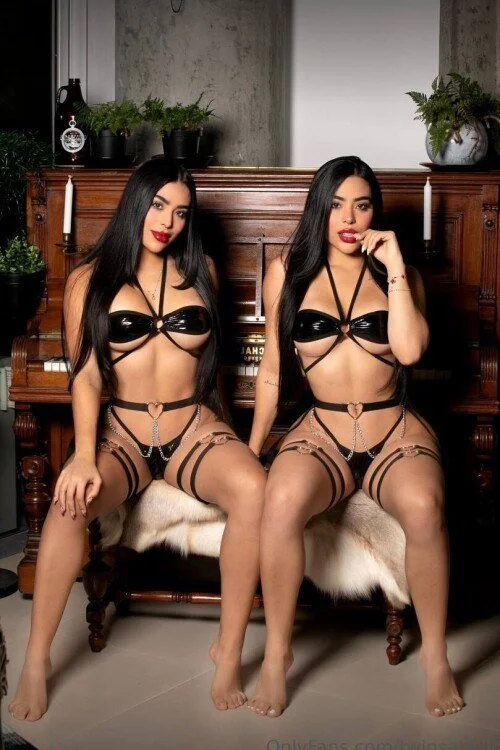 GemelasAbello buenísima colombianas culonas parte 1 image 5