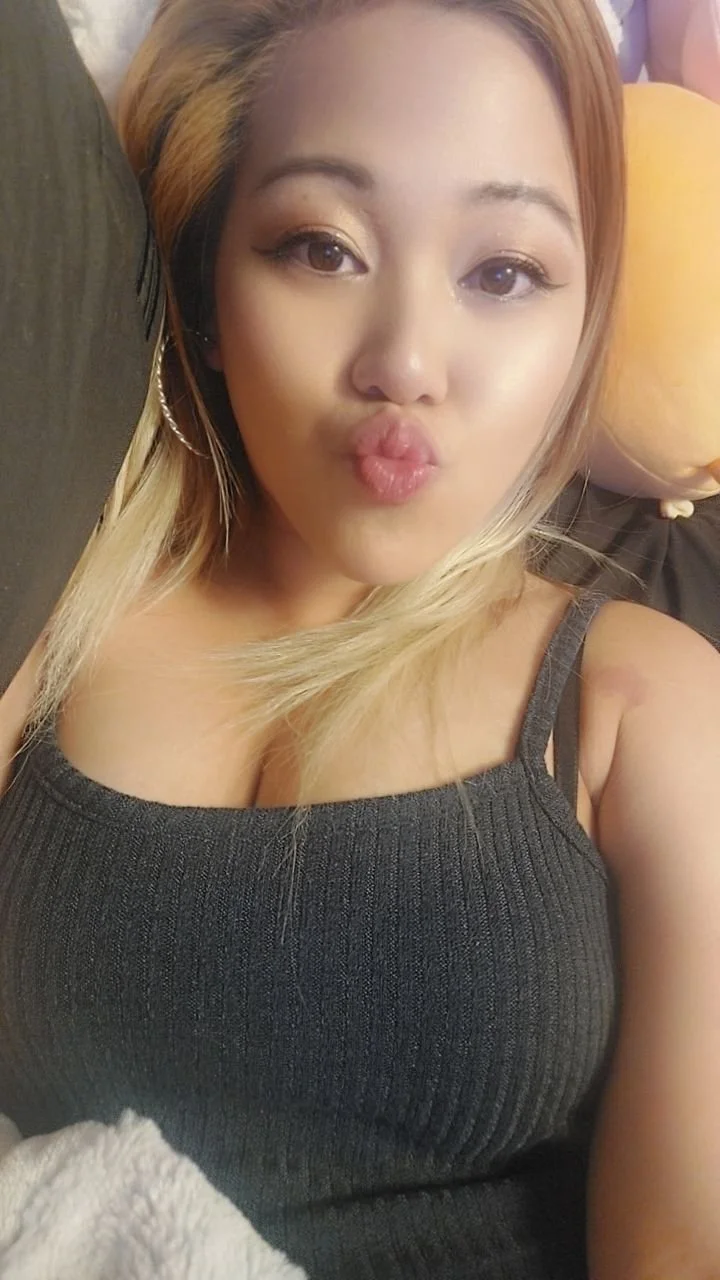 Sexy cute asian abg faceporn duck face cum face image 2