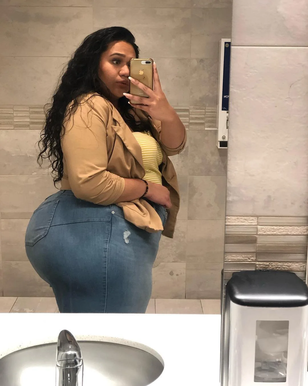 MeGa s@moAn BBw b00ty !! image 2