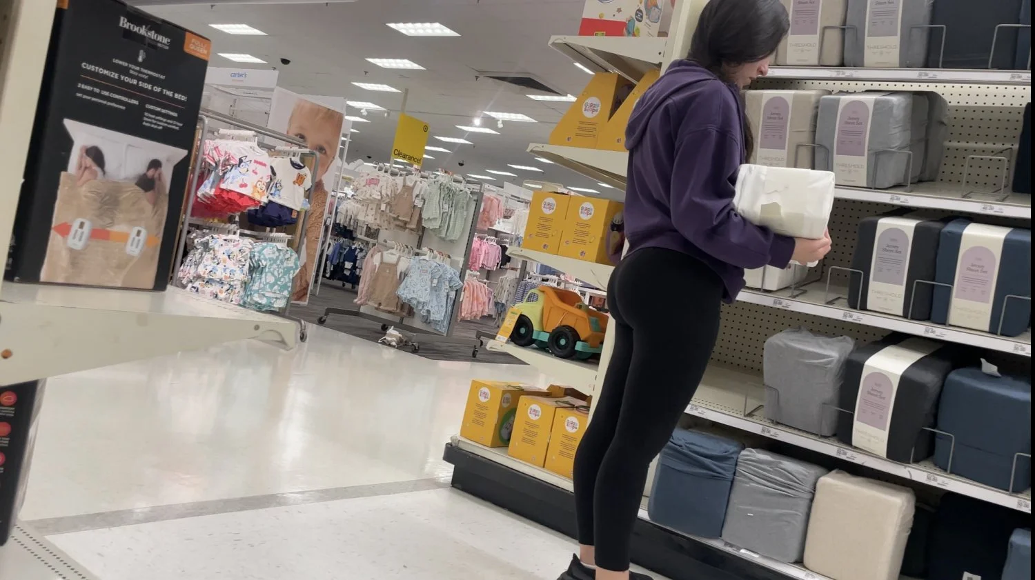Sexy white bubble booty slut stalk image 5