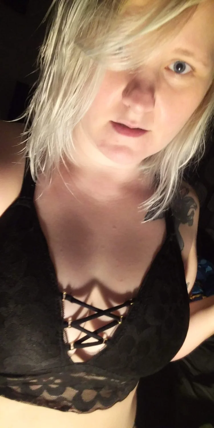 Tessa image 17