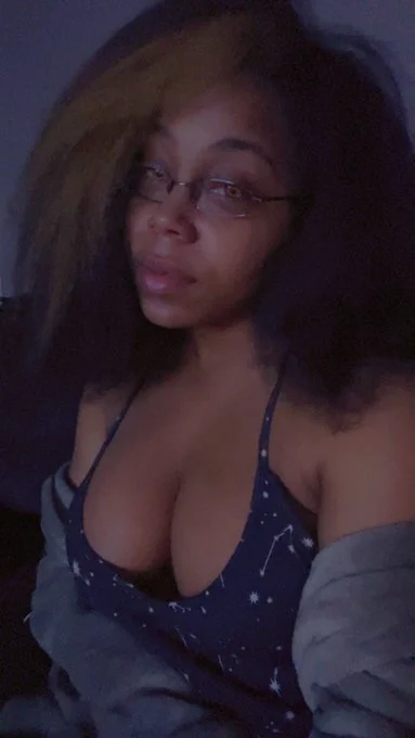 Her Eyes!!! 🇦🇬🇰🇳 image 5
