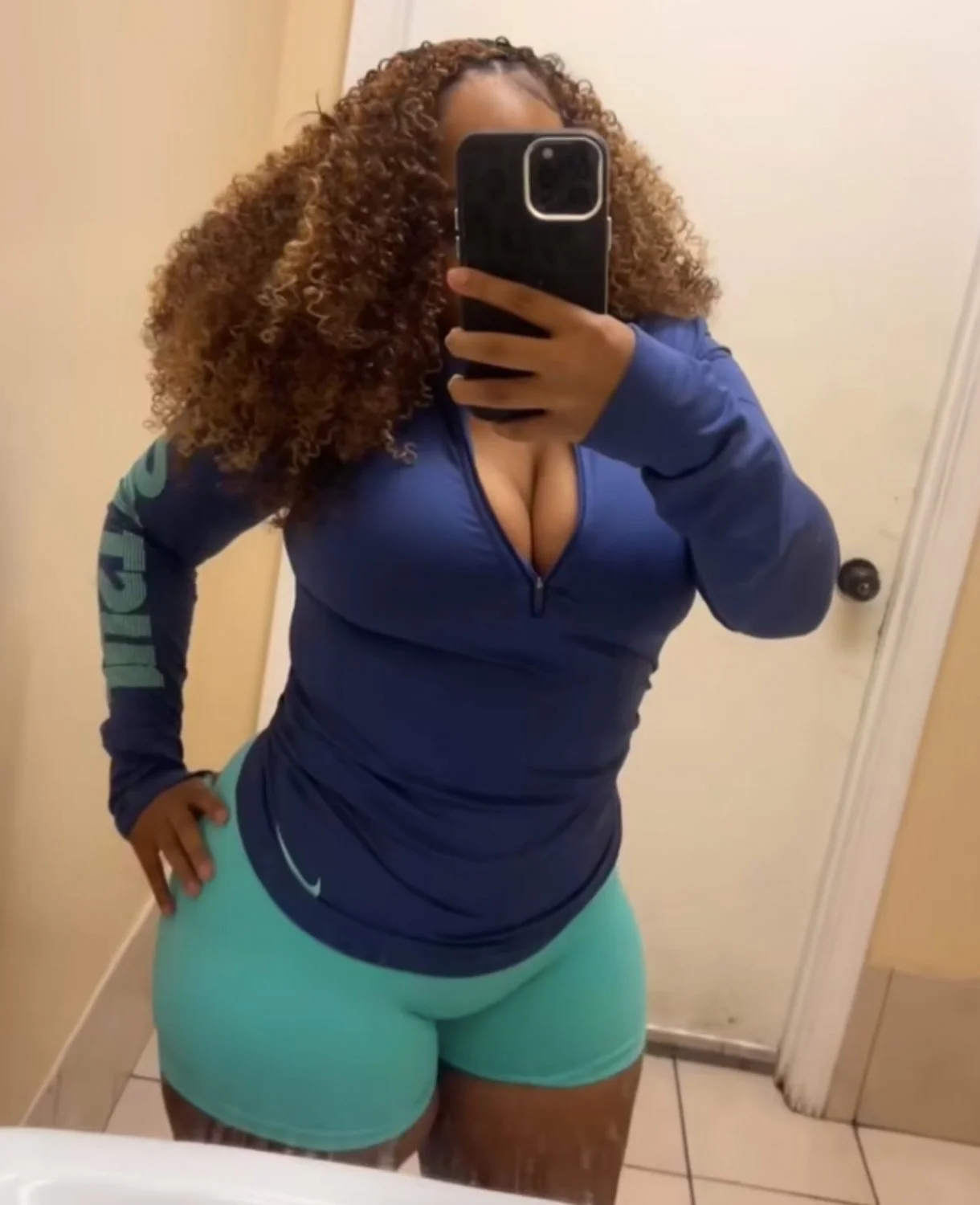 Thick co worker image 3